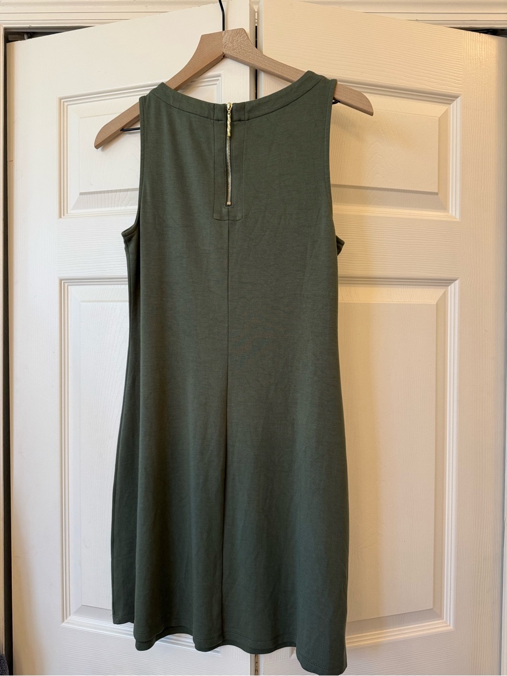 Tommy Bahama Soft Sage Green Tank Dress Size Small Sleeveless Casual Resort - Picture 6 of 7